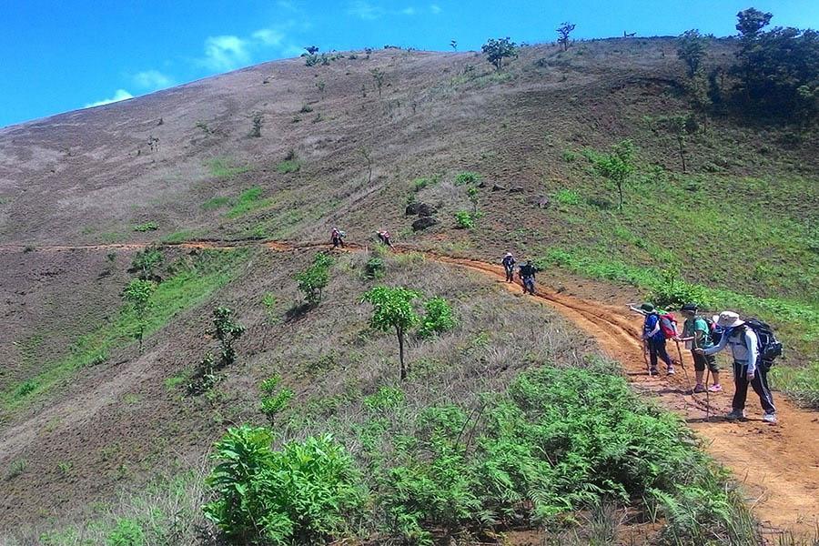 cac dia diem trekking thu vi o viet nam ma ban khong nen bo qua Apachai